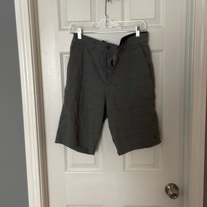 Hang Ten gray shorts, size 32